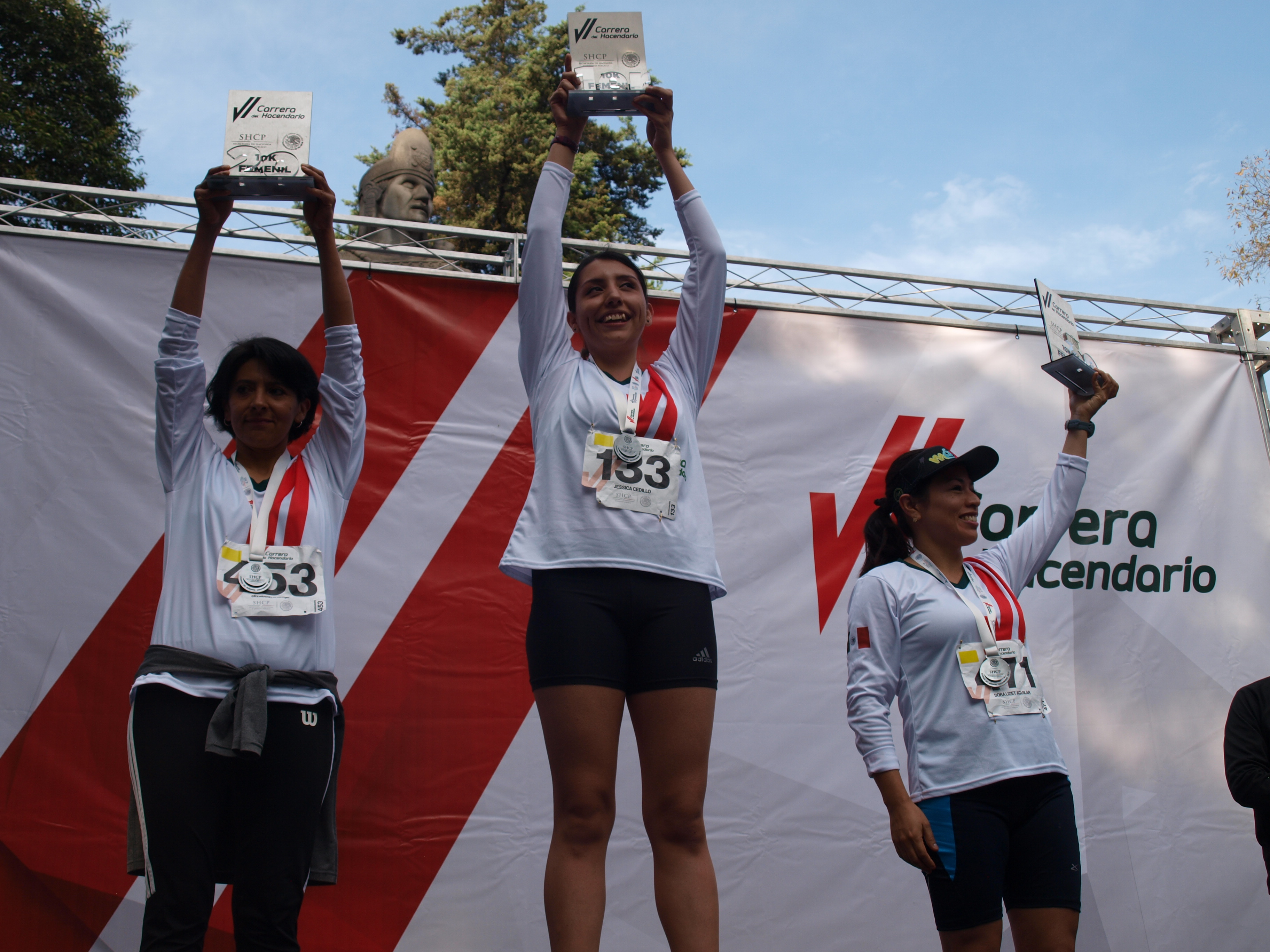 https://0201.nccdn.net/1_2/000/000/160/316/GANADORAS-10KM-FEMENIL-3648x2736.jpg