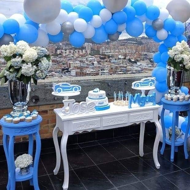 Pata Curva Blanca 3 Gavetas
$100.000
Auxiliares Azules 50.000