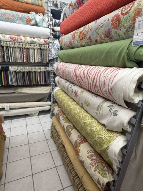 https://0201.nccdn.net/1_2/000/000/160/611/showroom9.jpg
