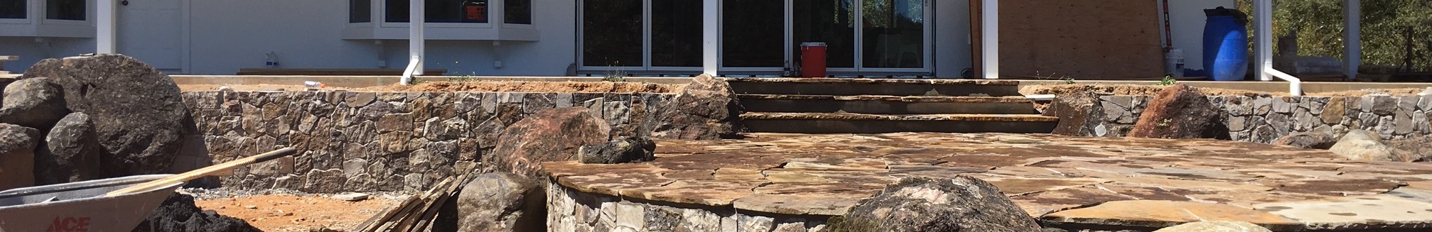 https://0201.nccdn.net/1_2/000/000/160/759/flagstone-patio--2.jpg