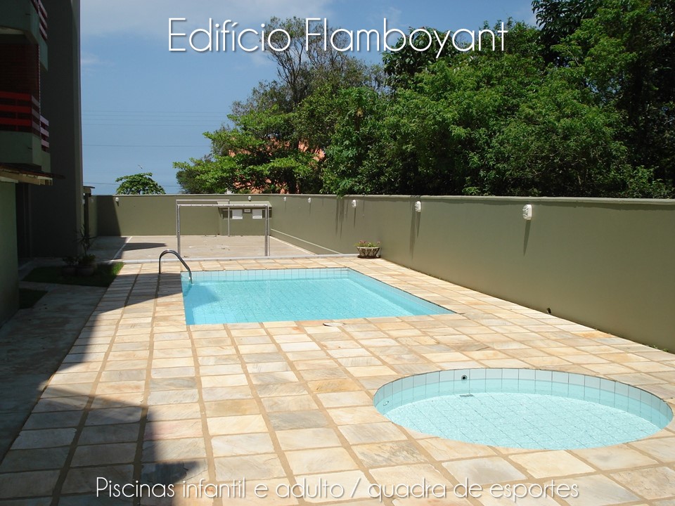 Piscina infantil e adulto