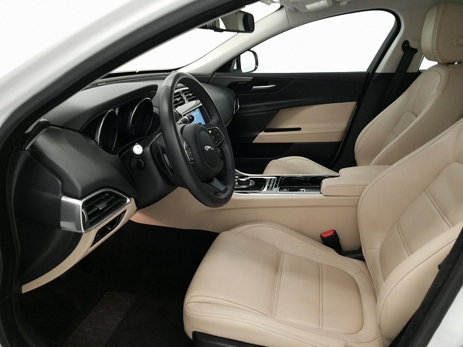 INTERIORFRONT