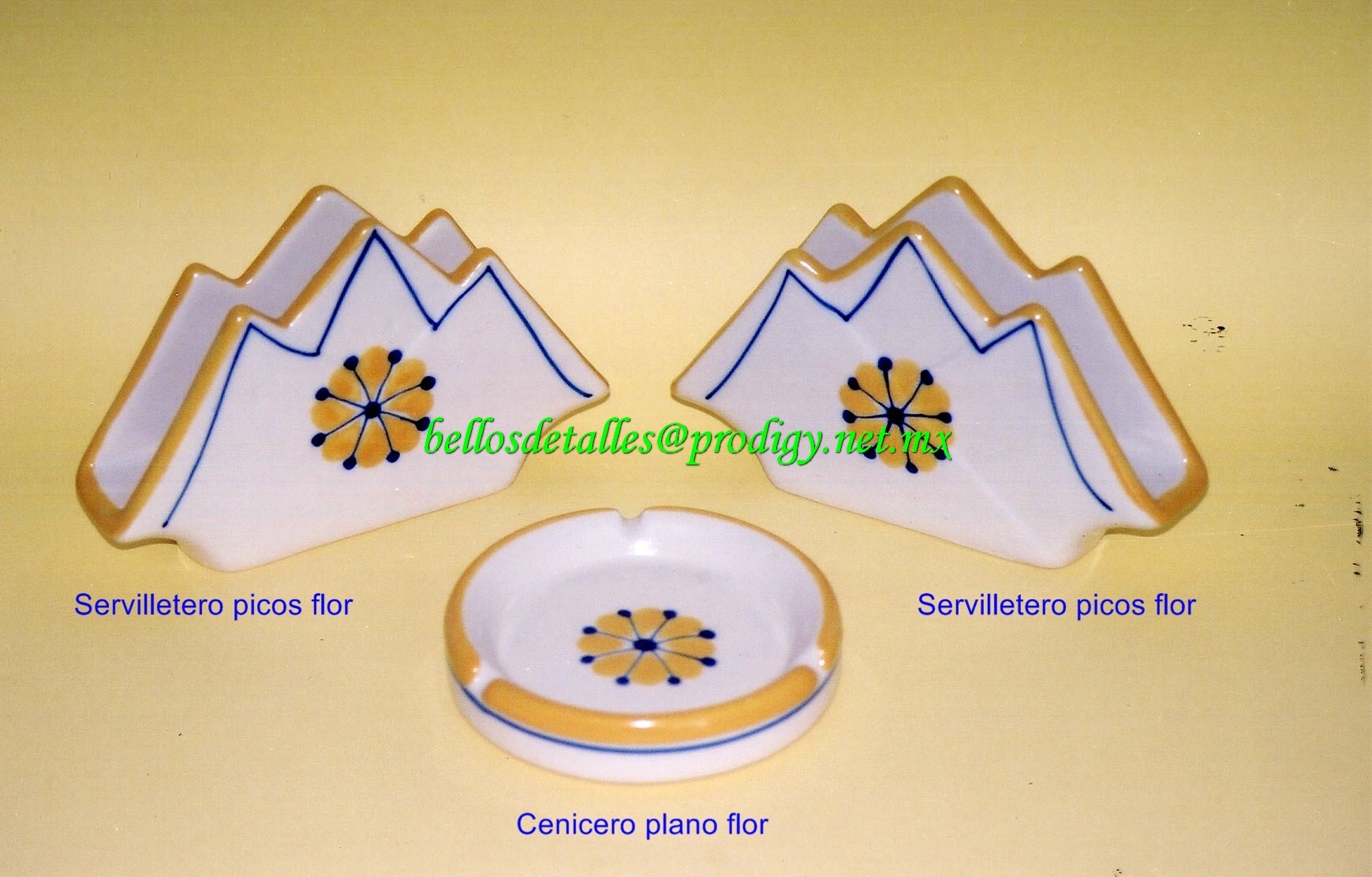 https://0201.nccdn.net/1_2/000/000/162/4cc/Servilletero-picos-y-cenicero-flor-1739x1112.jpg