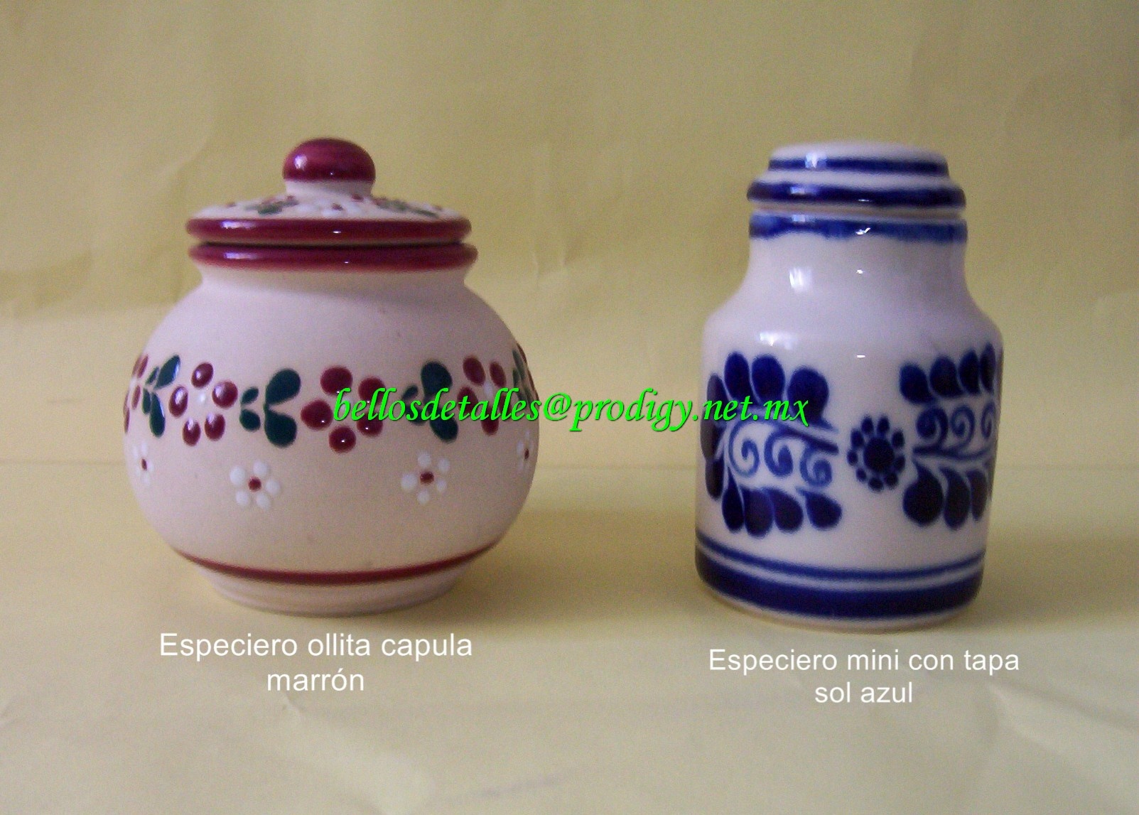 https://0201.nccdn.net/1_2/000/000/163/103/Especiero-ollita-capula-marr--n-y-mini-con-tapa-sol-azul-1603x1147.jpg