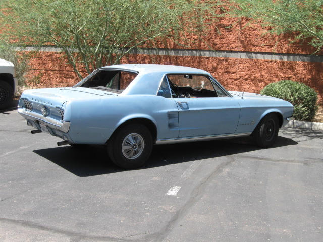 1967 Mustang running car to be converted to a fastback, Call and its yours!