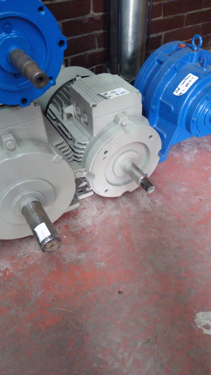 Motor Siemens 10hp a 3600rpm, cod 1007