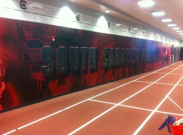USC FOOTBALL
Pressure Sensitive Vinyl Murals