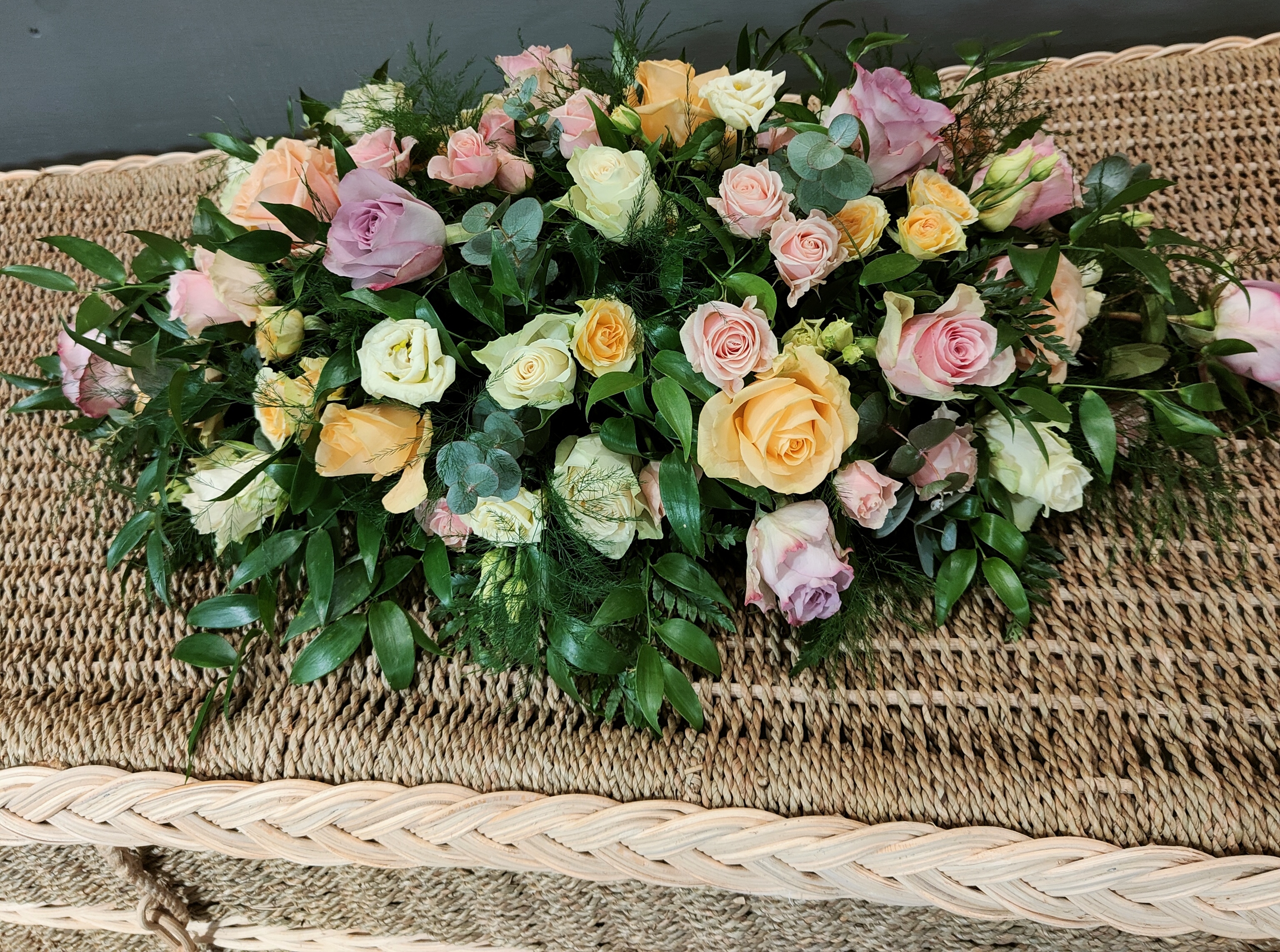 https://0201.nccdn.net/1_2/000/000/164/b29/all-pastle-rose-casket-arrangement--1-.jpg
