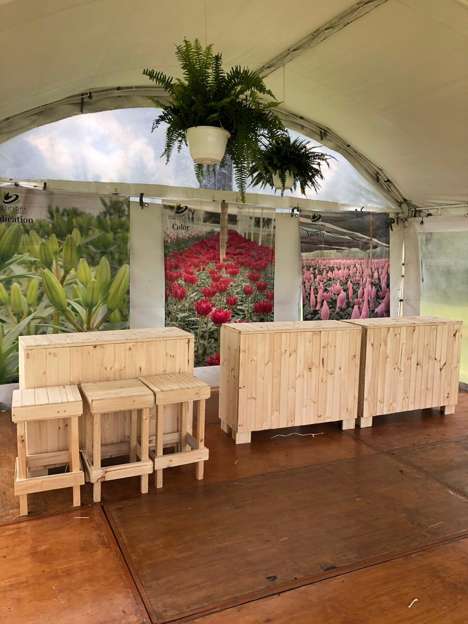 Modulo de Barra
 1.03M Alto
45cm Profundidad
1.27M Ancho
$130.000
 Alquiler
banca alta  12.000