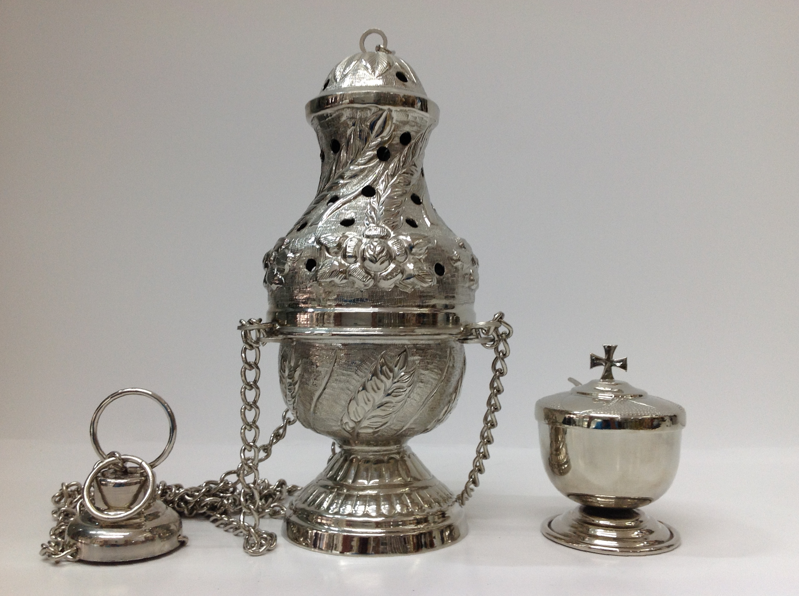 INCENSARIO DE LATÓN CON BAÑO DE NÍQUEL