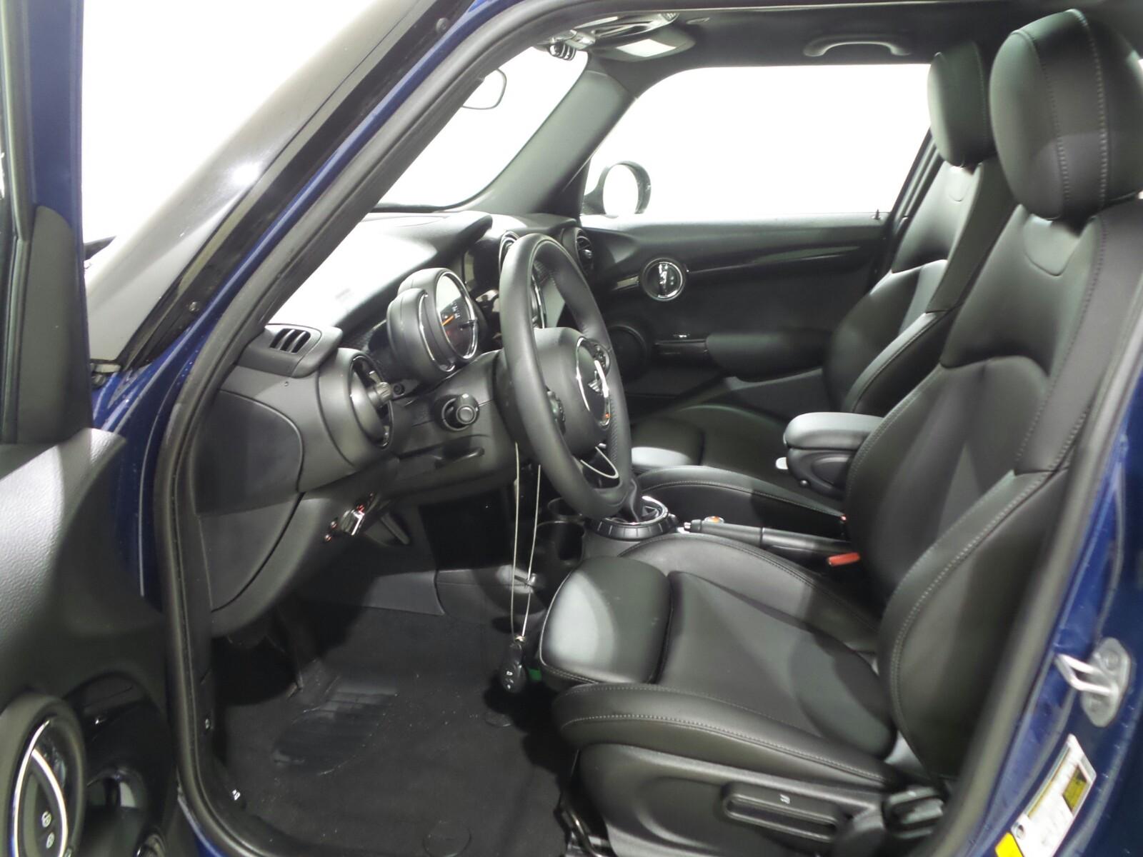 INTERIORFRONT INTERIORFRONT