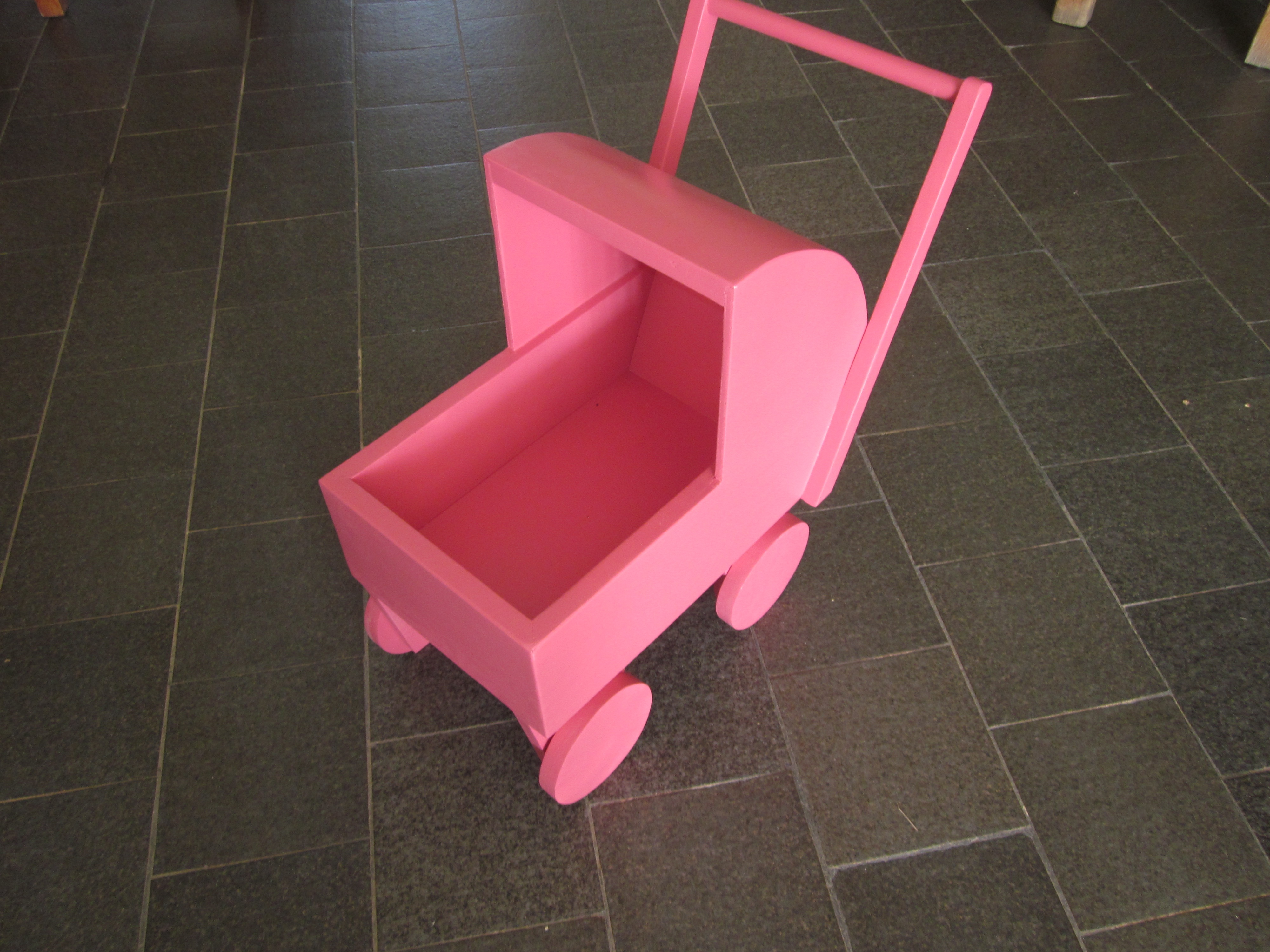 CARREOLA
CIM NO. 300

$900.00
