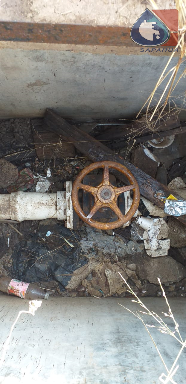 CAMBIO DE VÁLVULA DE 4" EN CALLE SAN CARLOS, COL. EL CARMEN