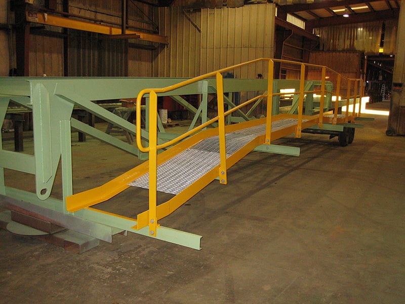 https://0201.nccdn.net/1_2/000/000/168/b7b/walkway.jpg