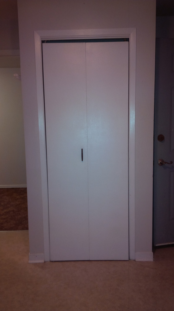 152 Ludlow Entry Closet