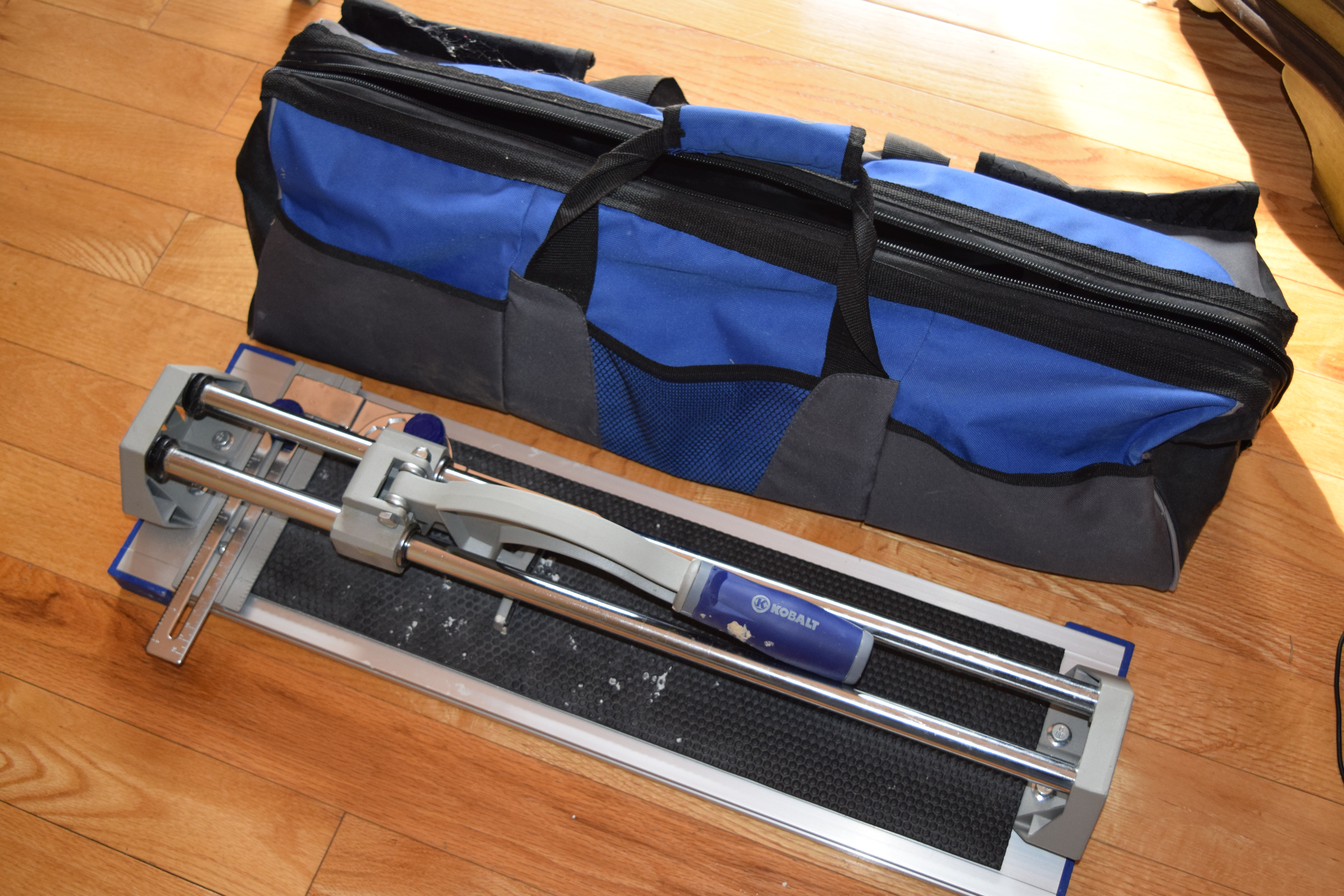 Tile Cutter 20” with Carry Case (by Kobalt)
