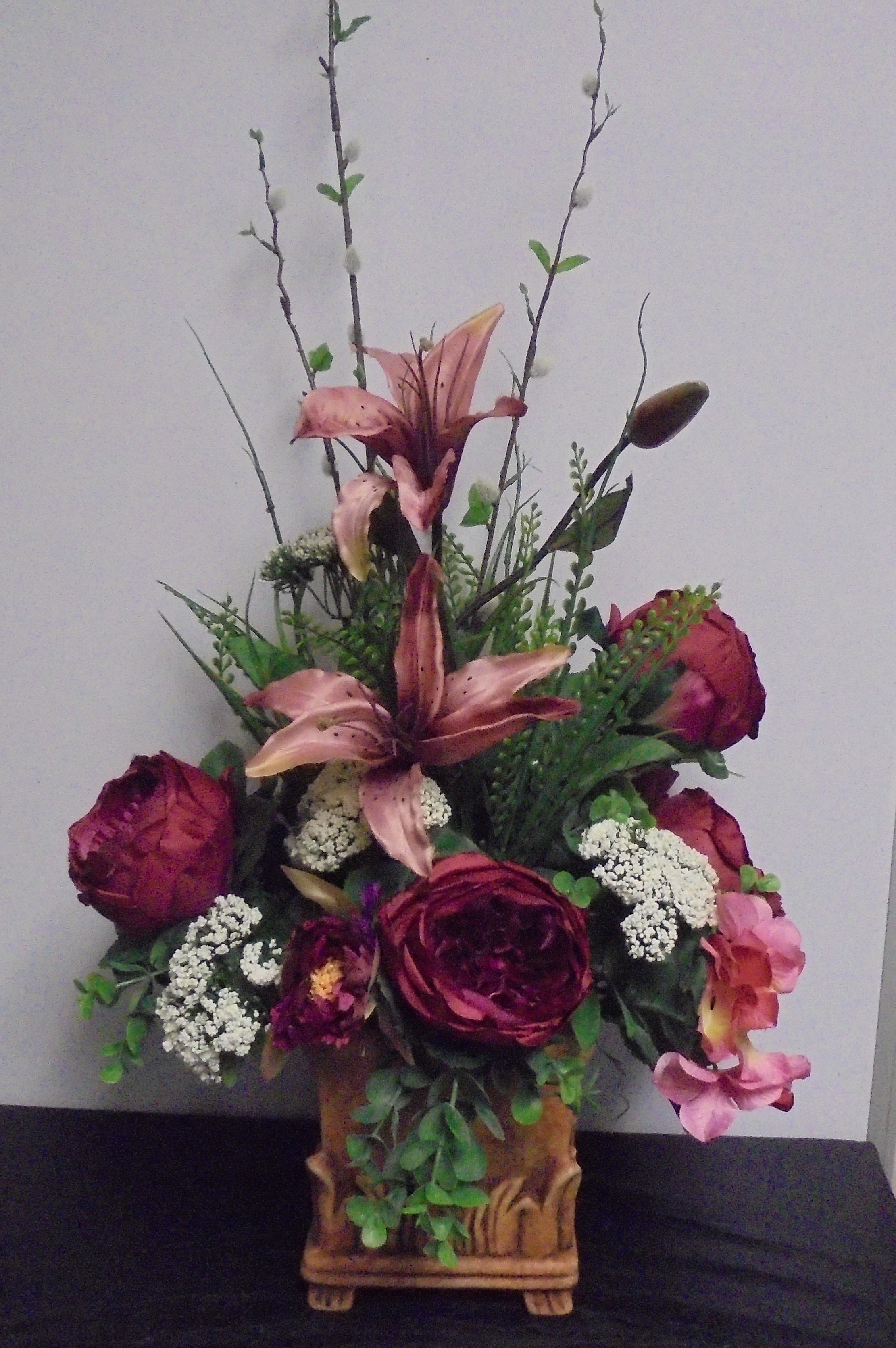 (43)  "Silk" Lily Arrangement
$60.00