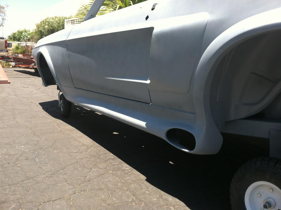 Lower Rocker Exhaust Exit , lower side scoop