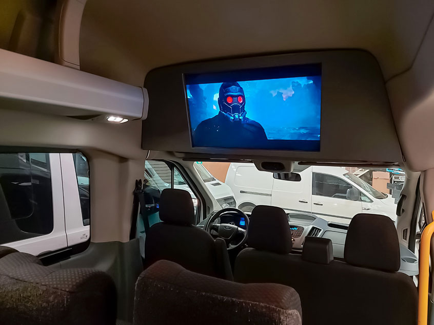 Interior camioneta 17 pasajeros