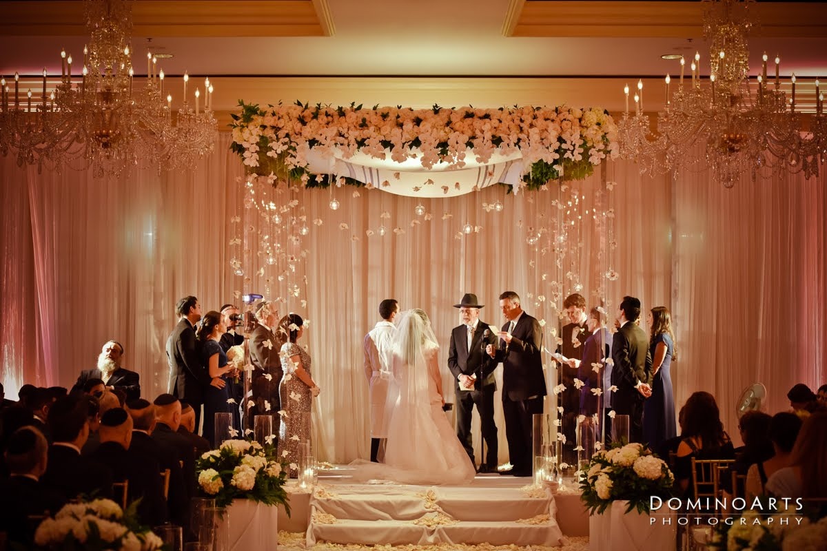 https://0201.nccdn.net/1_2/000/000/16b/1c2/Wedding-Pictures-at-Eau-Palm-Beach-4721-1200x800.jpg