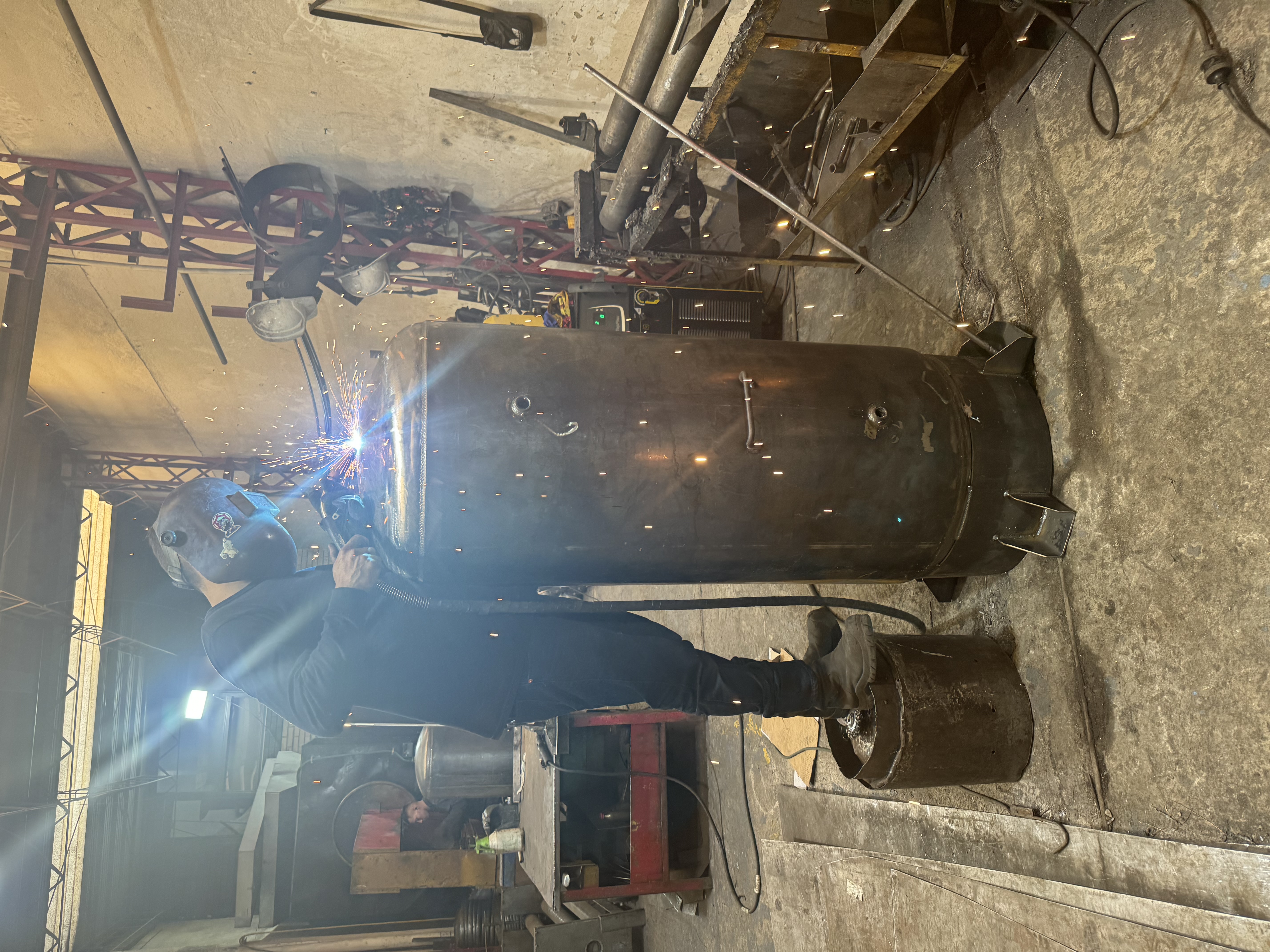 Tanque para compresor de aire nuevo en Colombia _somos_directos_fabricantes_Tanques y Compresores JIRETH