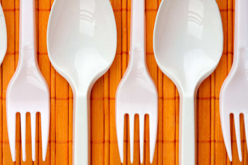 Plastic utensils||||