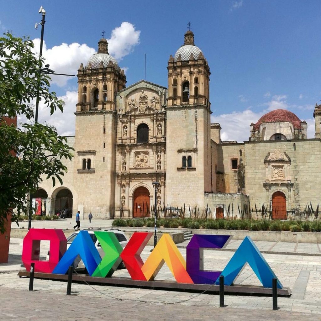 https://0201.nccdn.net/1_2/000/000/16c/091/oaxaca-ciudad.jpg