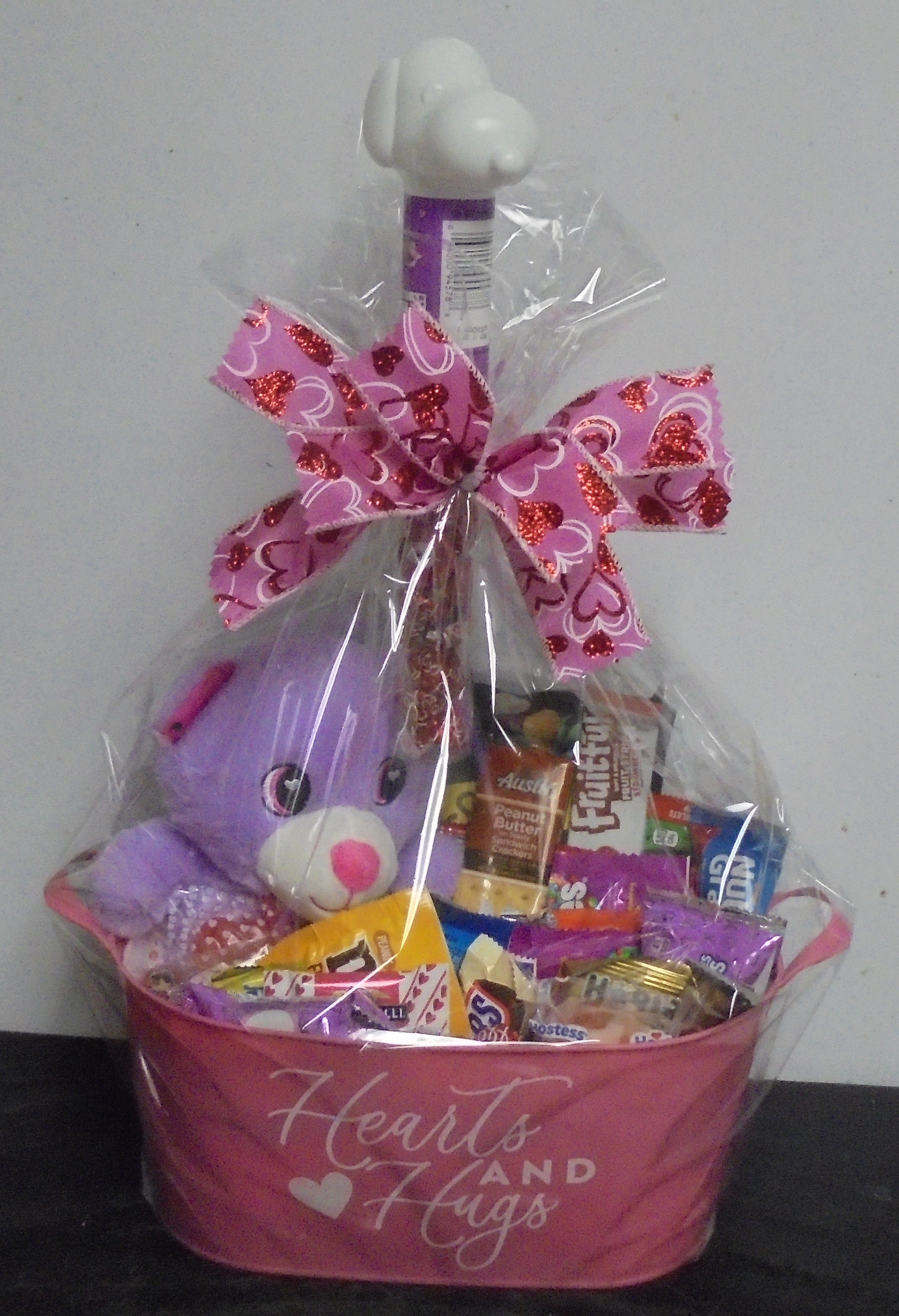 (31) Goodie Basket
W/ Bear Plush
$45.00