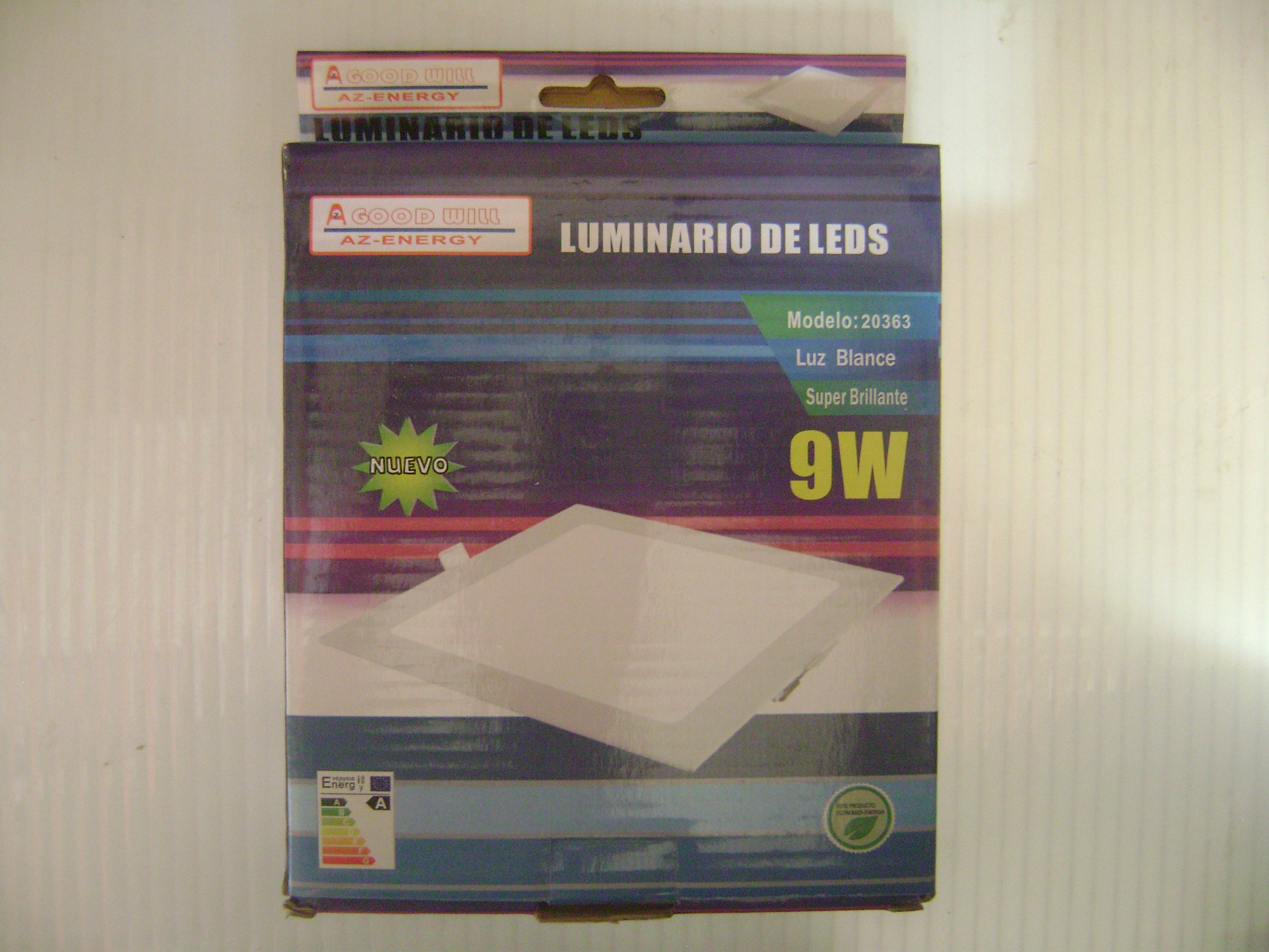 LUMINARIO DE LED CUADRADO 9W
CÓDIGO: 20363
MARCA: GOODWILL