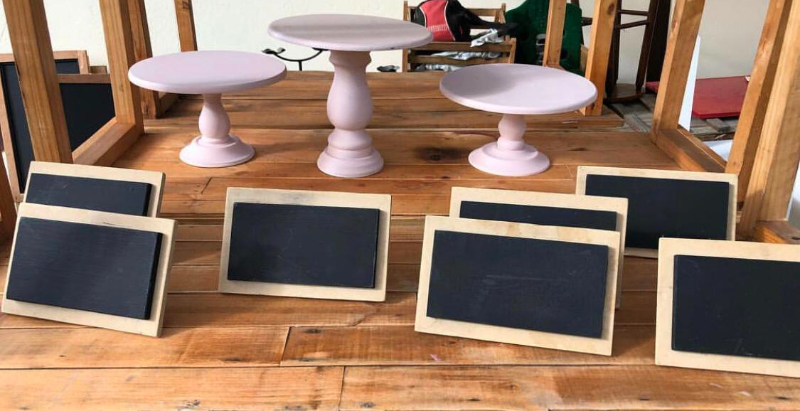 Mini Tablero
22cm Ancho
13cm Alto
10cm Alto Interno
19cm Ancho Interno
$10.000 Alquiler +
$20.000 Mensaje Personalizado