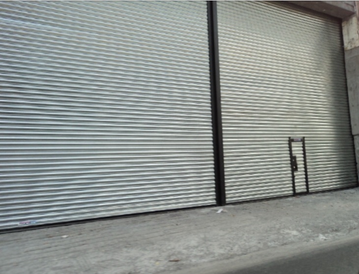 Cortina Lámina Galvanizada Pecho Paloma