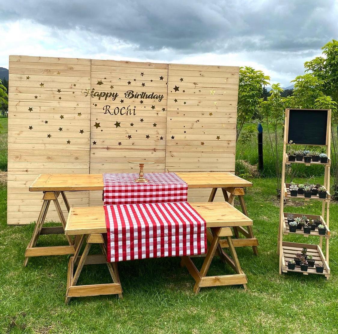 ** Doble Tipo Caballete
Caballete Pequeña
1.62Cm x 71cm Alto
Caballete Grande
2.15Cmx82Cm Alto
$ 120.000
camino de mesa 10.000 c/u