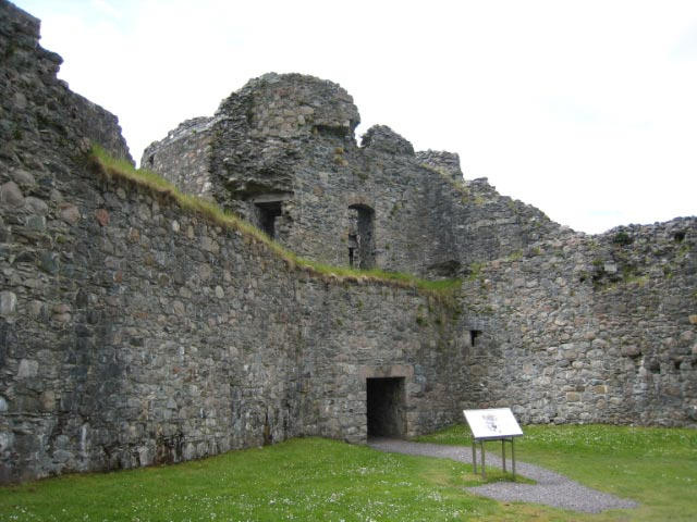 Old Inverlochy Castle