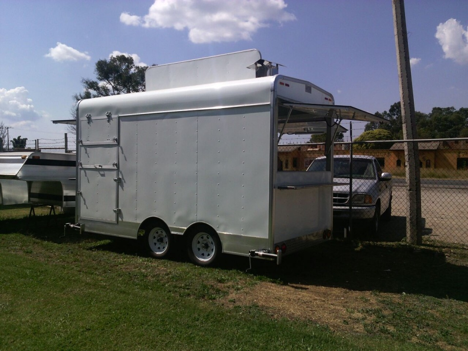 REMOLQUE LONCHERO DOBLE EJE