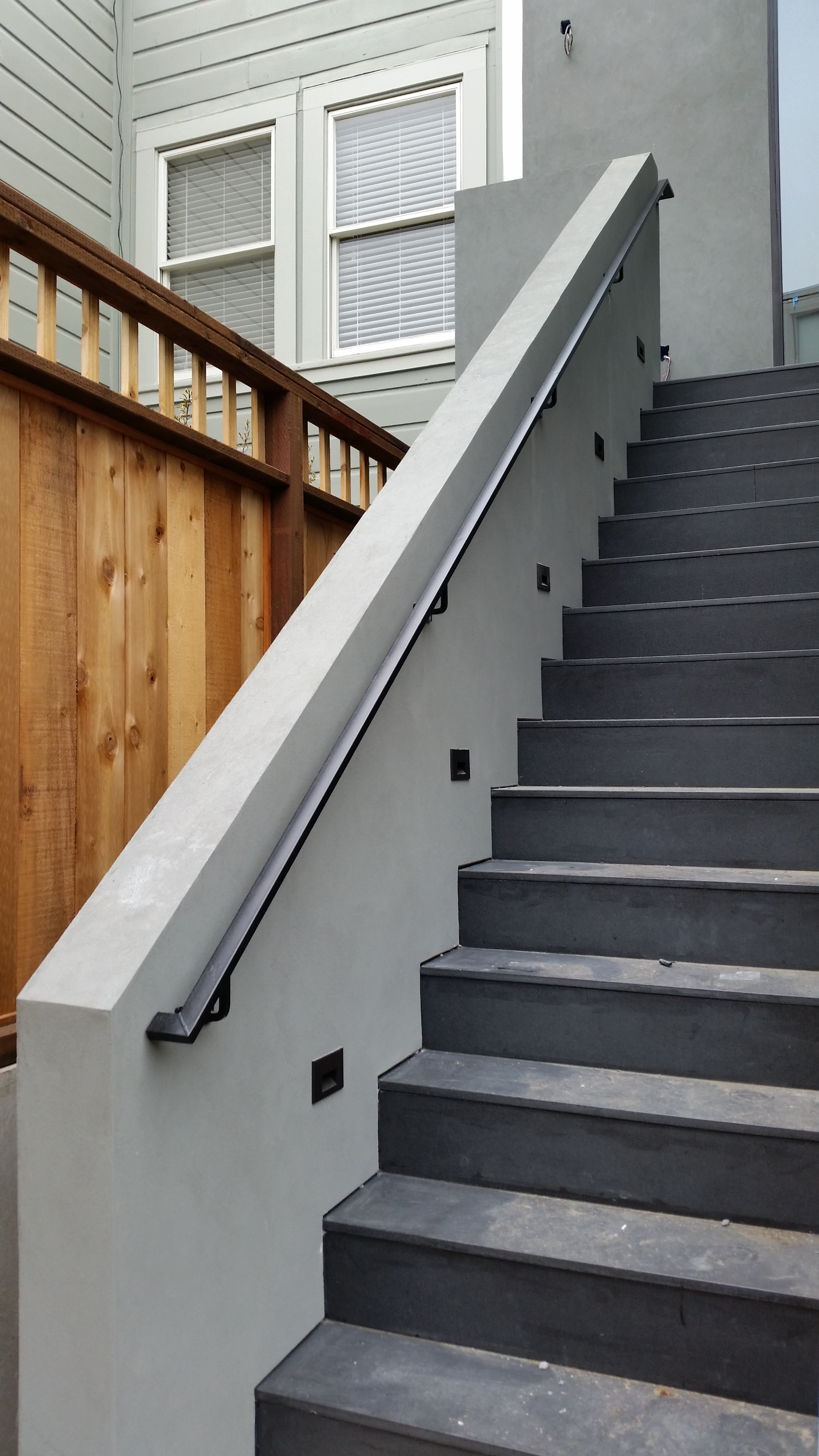 Handrail Example 1 (Rectangular Tube)