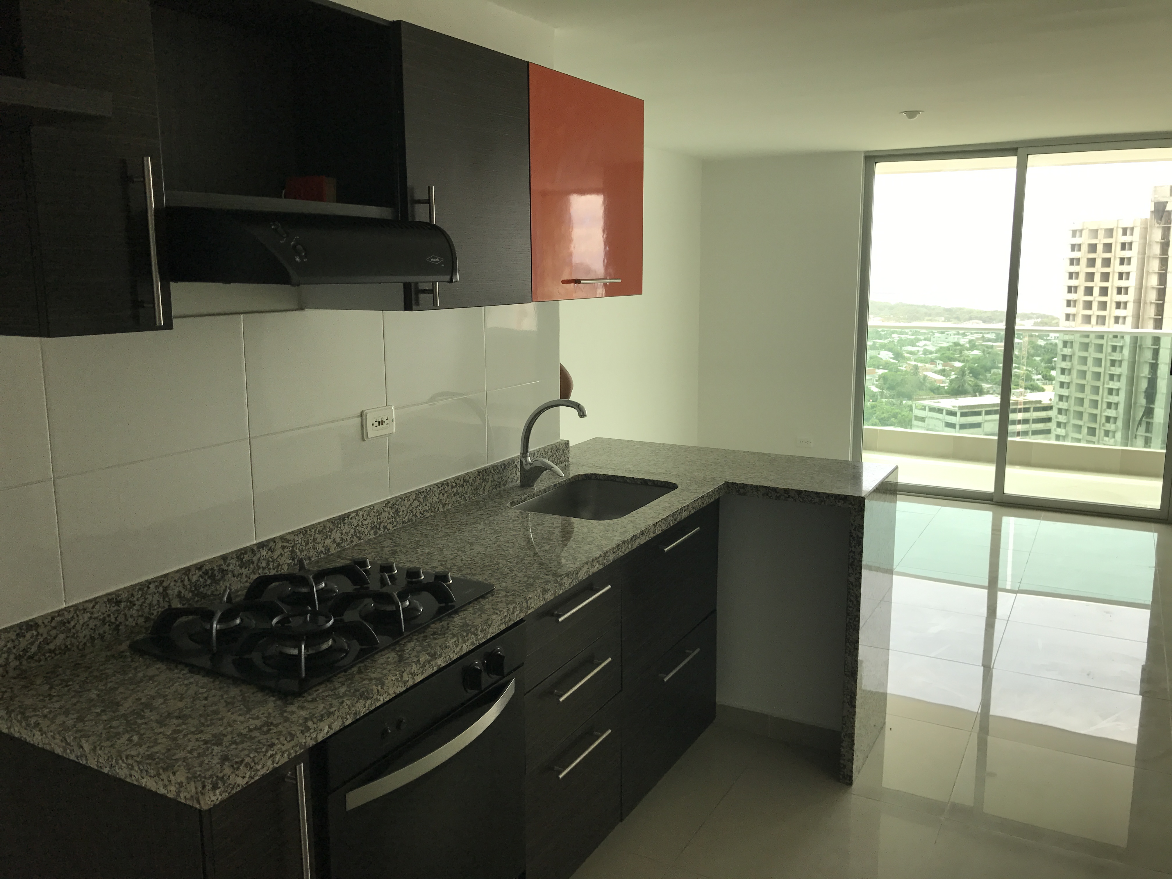 https://0201.nccdn.net/1_2/000/000/172/608/cocina-1.jpg