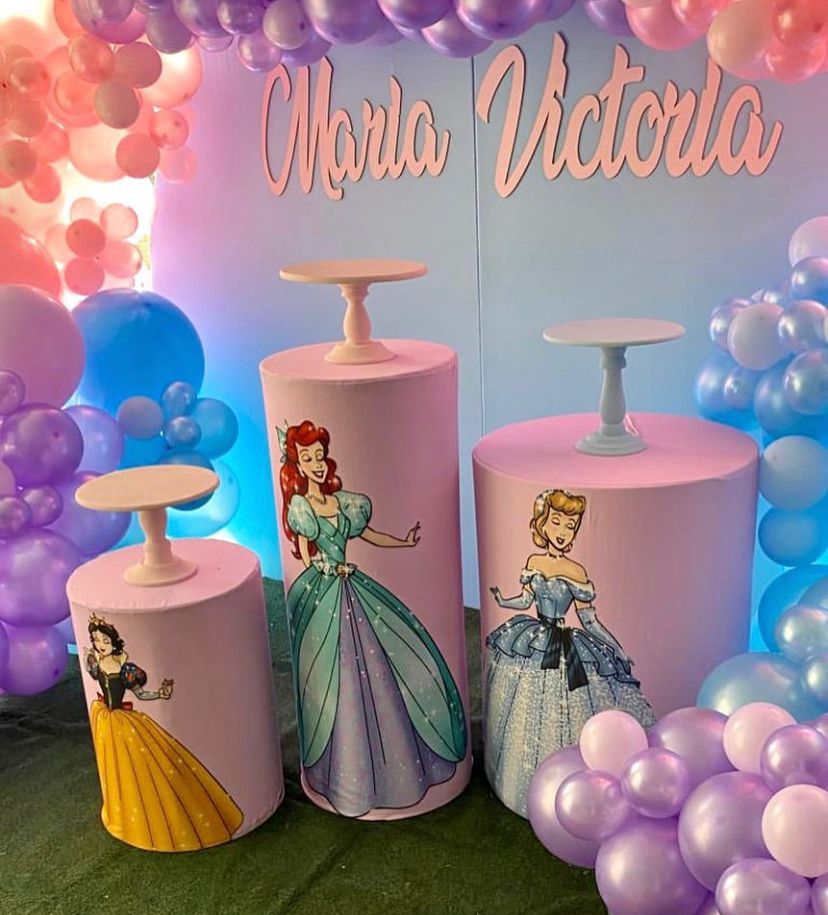 Cilindro Temático de Princesas
Principal 60, 5D X 80CM Altur
Mediana 40, 5D X 1,02 M Altura
Pequeño 40, 5D X 58 CM Altura.
$60.000
Precio Unitario