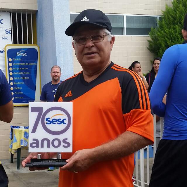 Homenagem do SESC aos trabalhos e serviços oferecidos pelo companheiro Adjamiro Ribeiro Lopes pela causa do comerciário