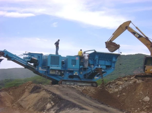 ARVI - Trituradora de quijadas Powerscreen
