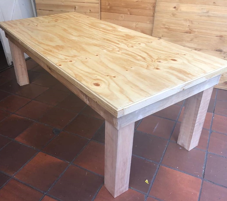 Mesa Rectangular Color Natural
Medidas : 2.20 X 1m
$ 90.000