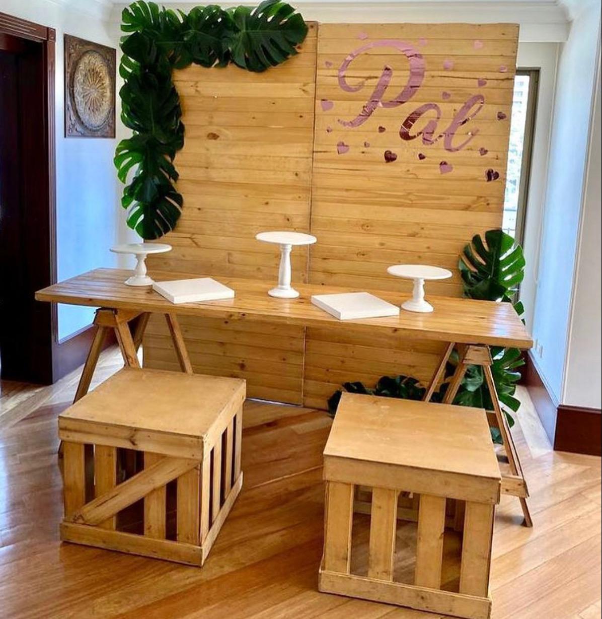 Mesa Caballete Grande
2.15Cmx82Cm Alto
$ 60.000
Guacal grande $35.000