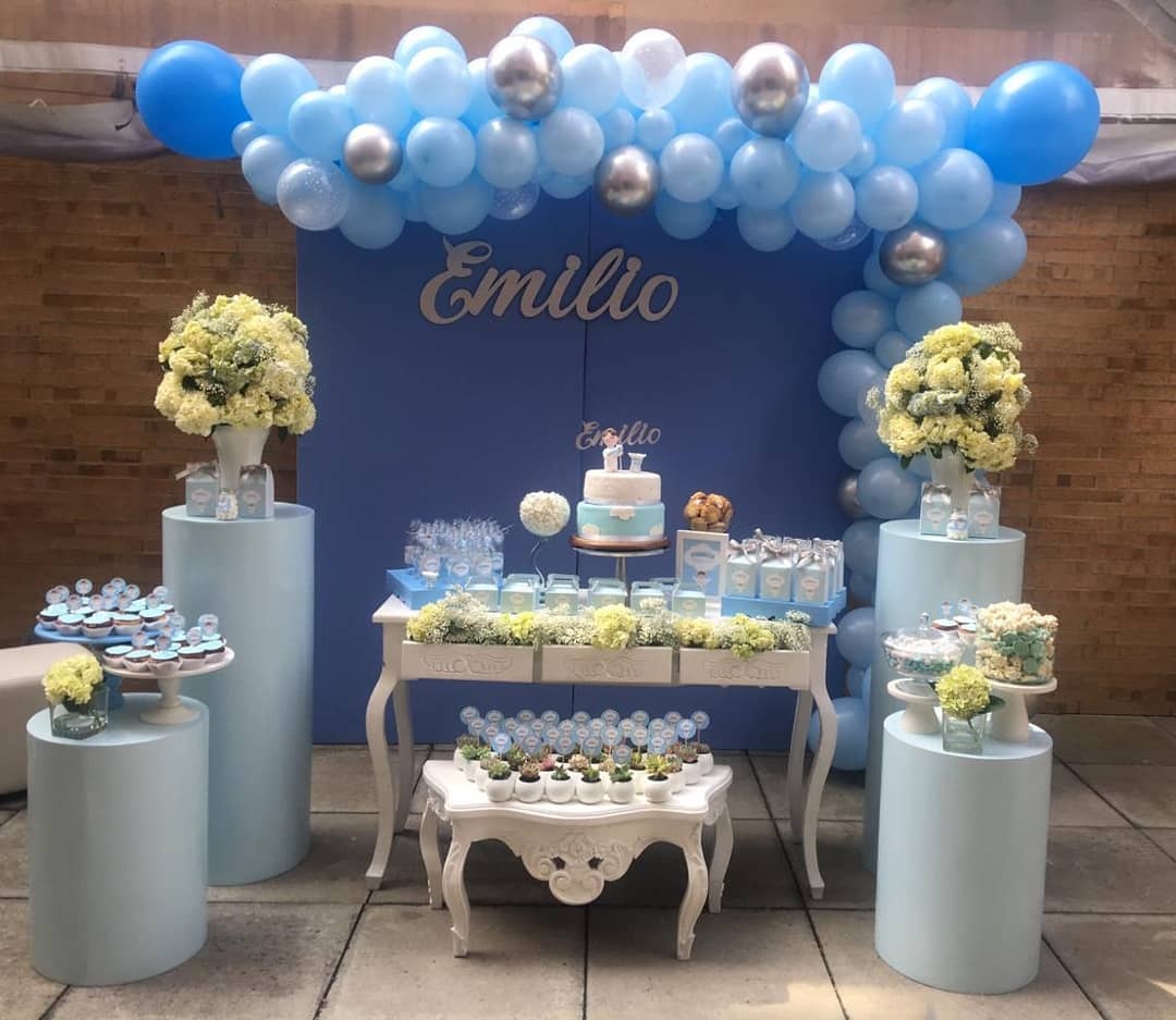 * Pata Curva Blanca 3 Gavetas
$100.000
Altura 80cm X 120cm Ancho
40cm Profundidad
**Isabelina Pequeña
ALTURA 40 CM X 84 CM DE ANCHO
$60.000
* Kit Cilindricas $ 200.000