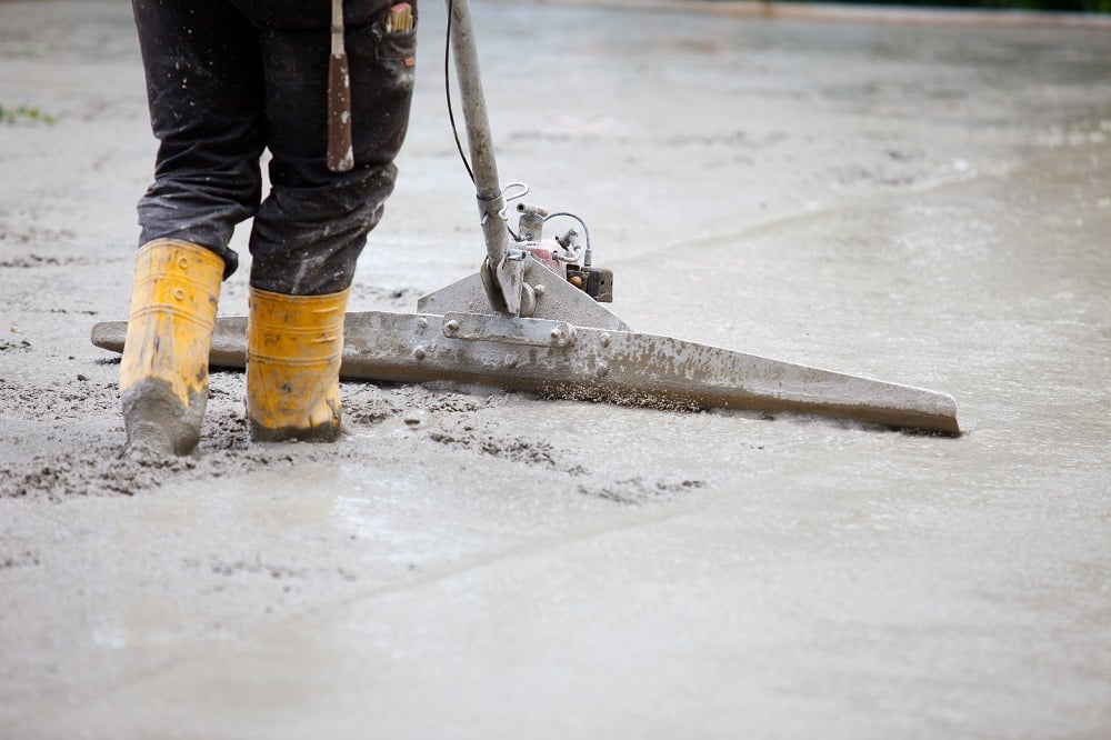 Smoothing out concrete