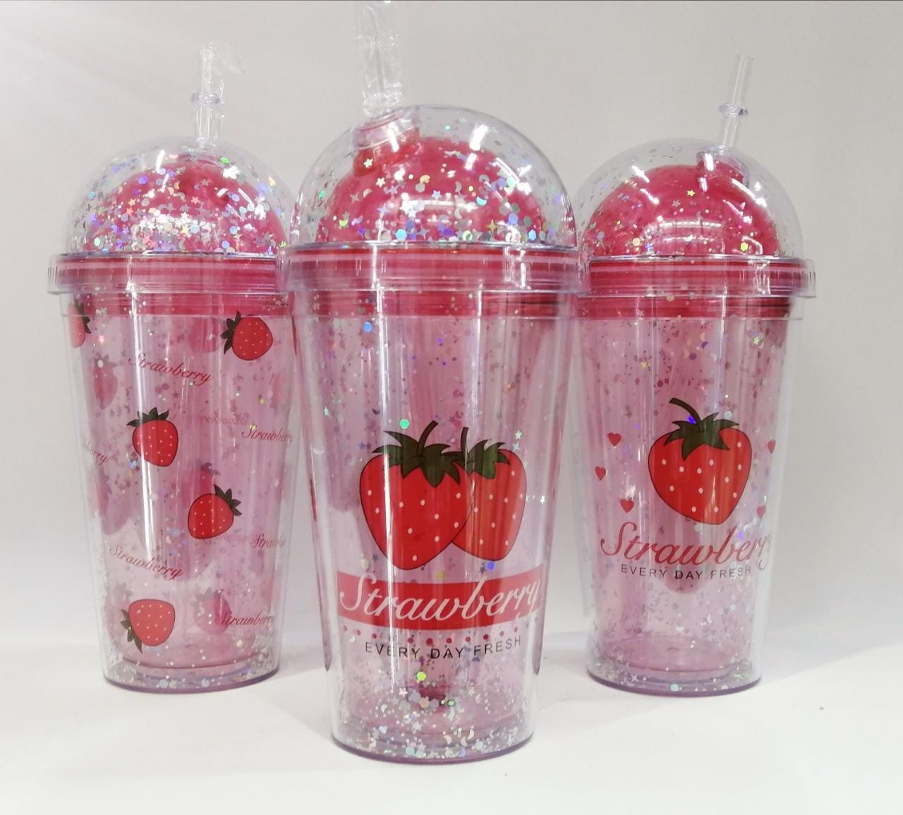 BW-74
VASO DE FRESAS
CAPACIDAD DE 450 ml