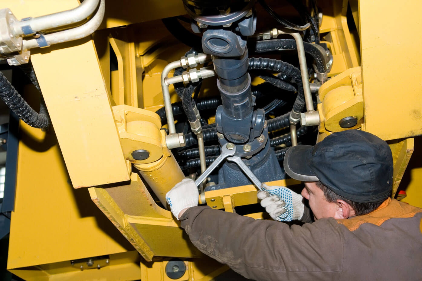 Servicio y Venta de Refacciones Agrícolas - Refacciones Ford