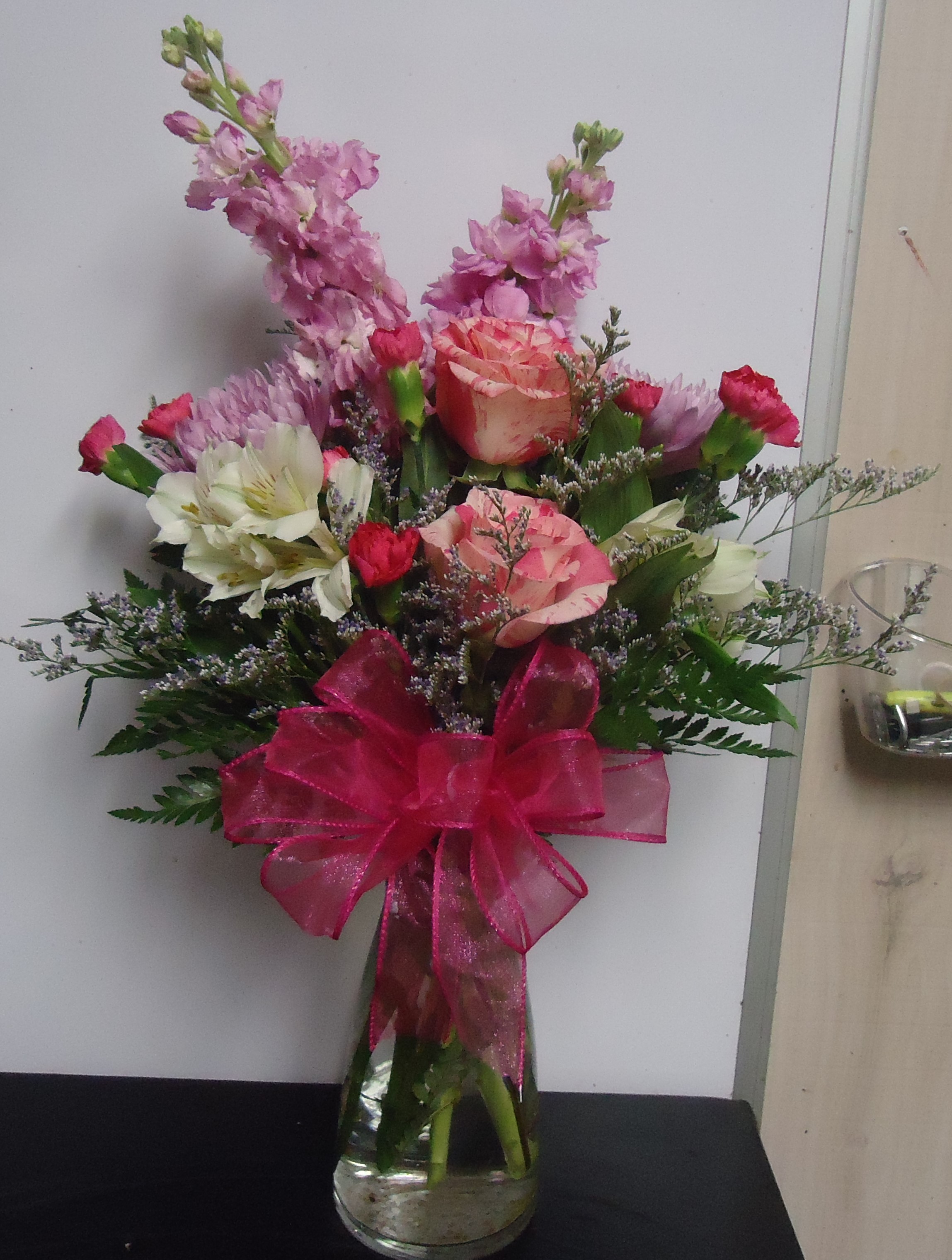 (7) "Fresh" Mix Vase
$45.00  (& Up)
(Colors & Flowers May Vary)