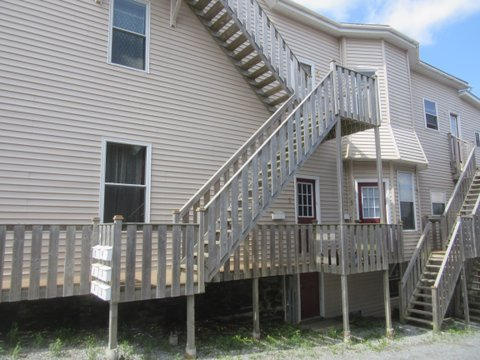 53 Elliott Row
Building Exterior Photo 2