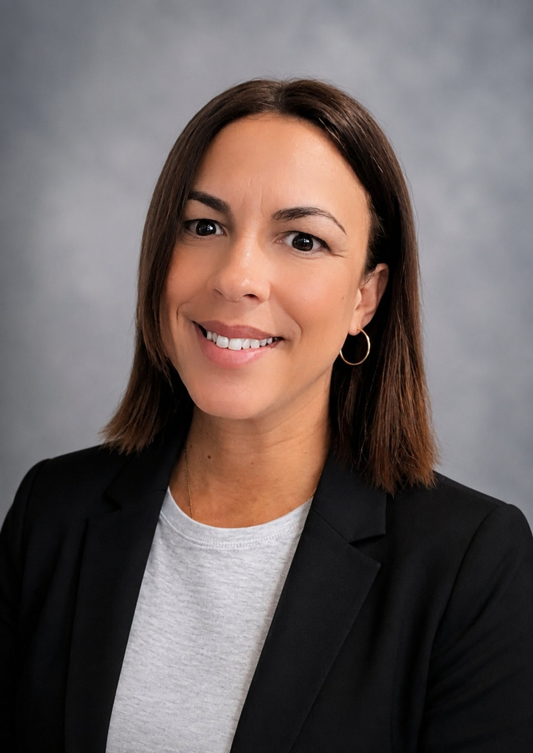Ileana Mayer 
PE and Spanish Teacher

