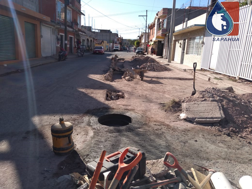 https://0201.nccdn.net/1_2/000/000/178/b2d/HECHURA-DE-REGISTRO-DE-DRENAJE-EN-C.-CAMPILLO--COL-ALTAVISTA-DE-JUAREZ.jpg