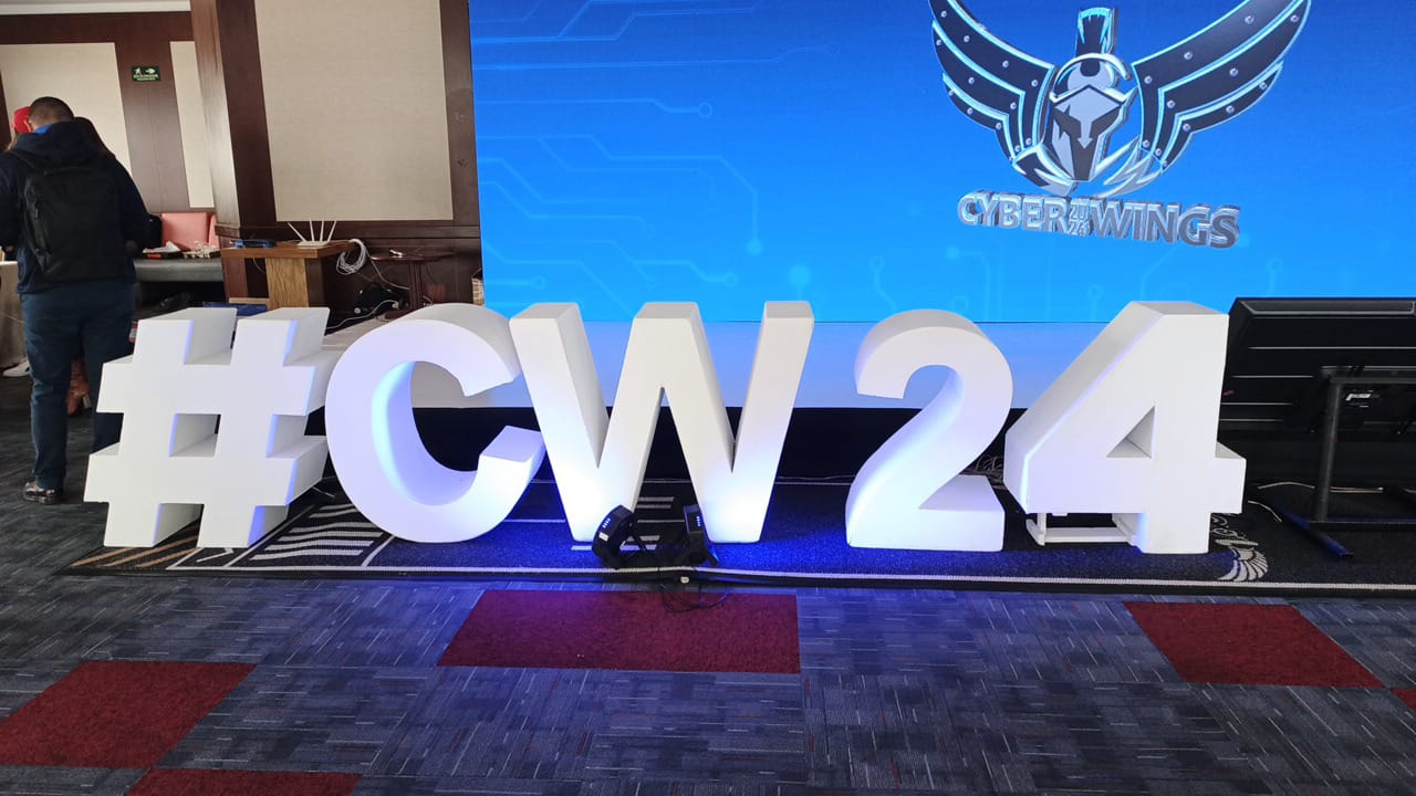 Cada letra o numeral en Alquiler
Medidas 80cm de Altura
$35.000
( sin luces )